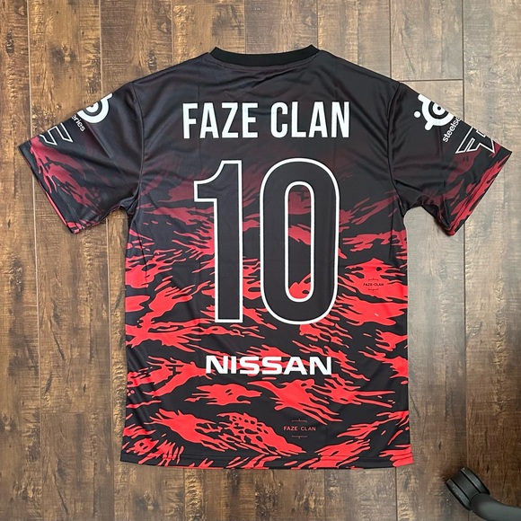 FaZe Clan Official 2019 Pro Team Jersey - Picture 2 of 3